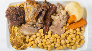 Si eres amante de los platos de cuchara este cocido completo no te defraudará