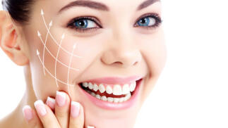 Mesoterapia facial médica premium con ácido hialurónico